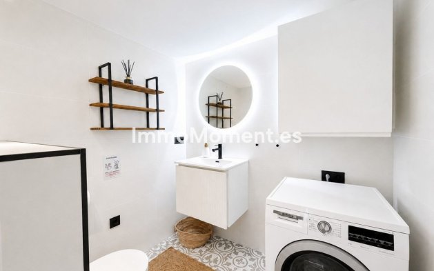 Bestaande woning - Rijtjeshuis - Estepona  - Estepona Centro