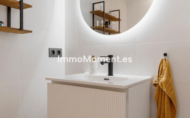 Revente - Maison mitoyenne - Estepona  - Estepona Centro