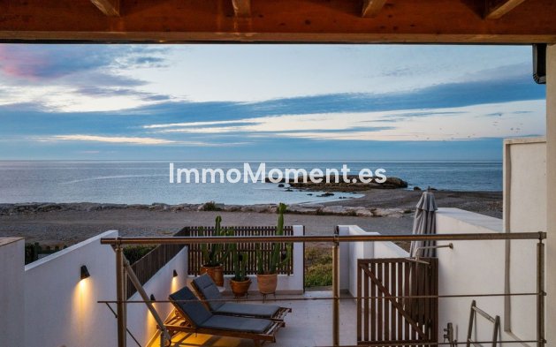 Revente - Maison mitoyenne - Estepona  - Estepona Centro