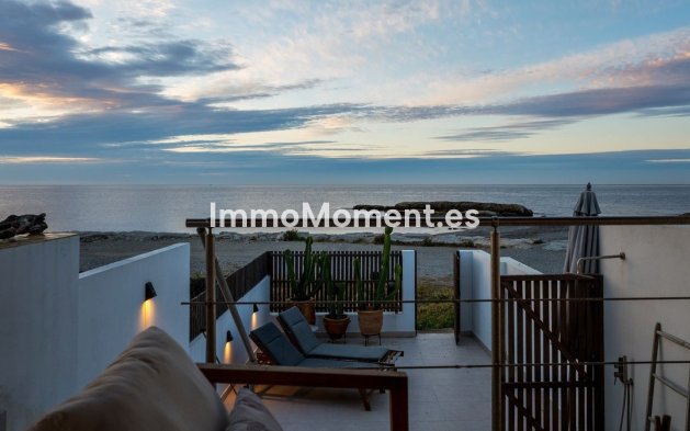 Revente - Maison mitoyenne - Estepona  - Estepona Centro
