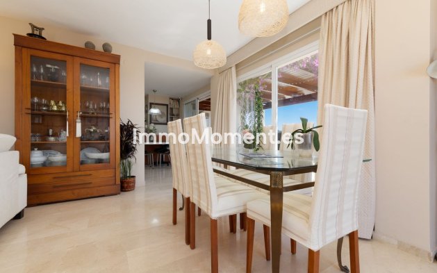 Resale - Apartment - Estepona - Estepona Centro
