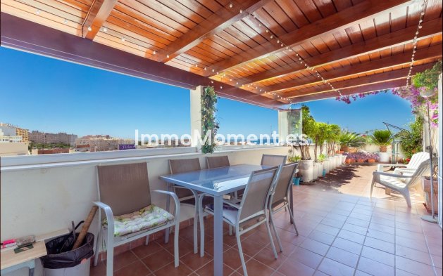 Resale - Apartment - Estepona - Estepona Centro