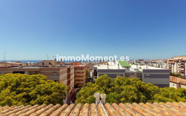 Resale - Apartment - Estepona - Estepona Centro