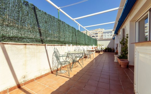 Resale - Apartment - Estepona - Estepona Centro
