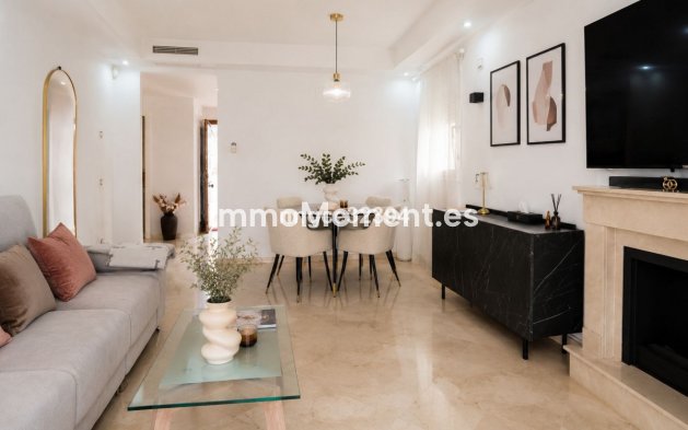 Wiederverkauf - Wohnung - Marbella - Nueva Andalucía