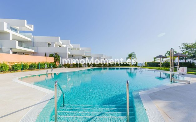 Resale - Apartment - Manilva