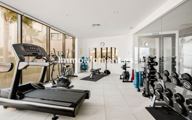 Resale - Apartment - Manilva