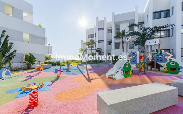 Resale - Apartment - Manilva
