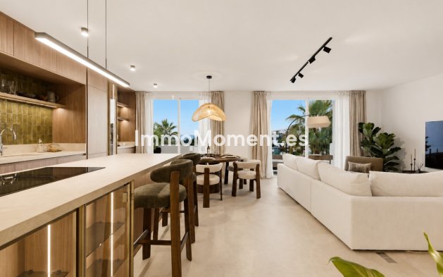 Resale - Apartment - Benahavís - Benahavís Centro