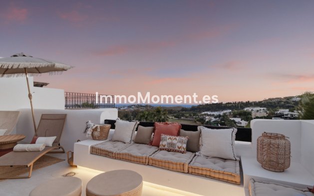 Resale - Apartment - Benahavís - Benahavís Centro