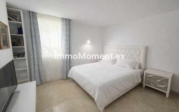 Resale - Apartment - Benahavís - Benahavís Centro