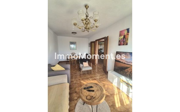 Resale - Detached villa - Inland  - Alhaurín de la Torre