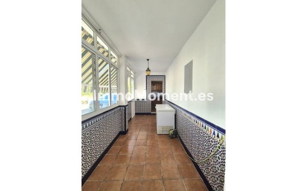 Resale - Detached villa - Inland  - Alhaurín de la Torre