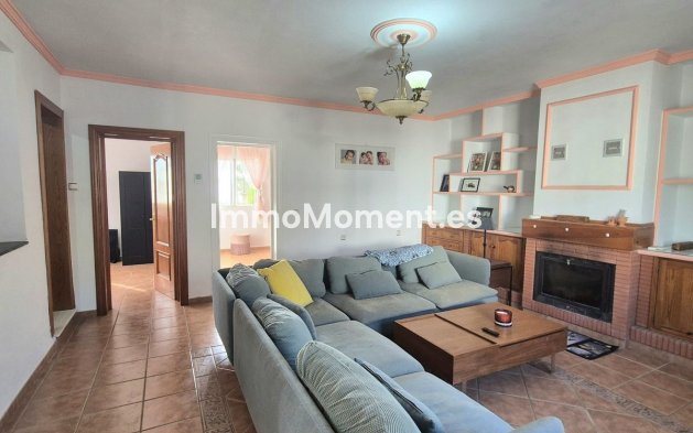 Resale - Detached villa - Inland  - Alhaurín de la Torre