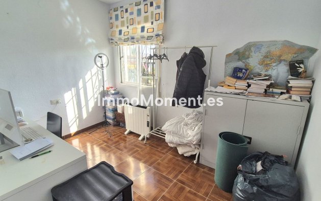 Resale - Detached villa - Inland  - Alhaurín de la Torre