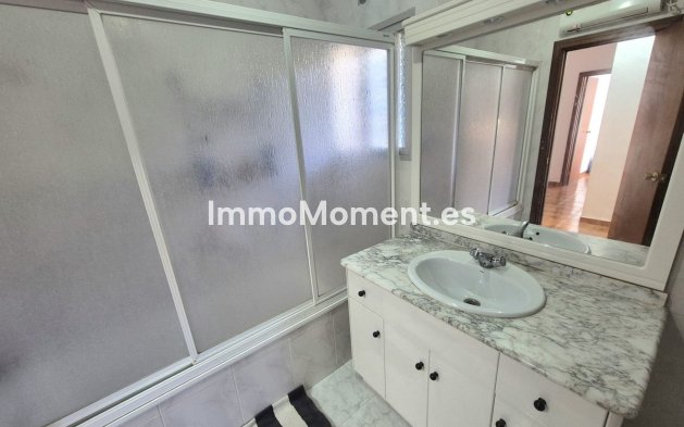 Resale - Detached villa - Inland  - Alhaurín de la Torre