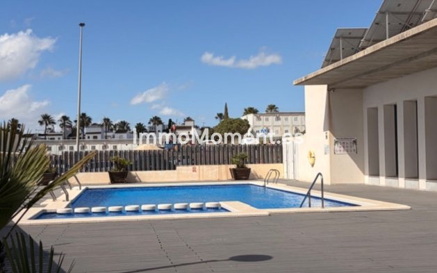 Resale - Apartment - Orihuela - Los Dolses