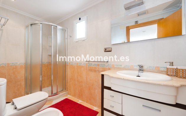 Resale - Apartment - Torrevieja - Torrevieja Centro
