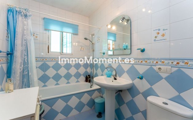 Reventa - Villa independiente - Interior  - Coín