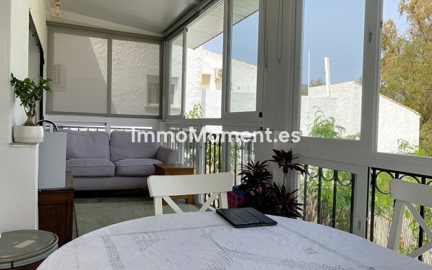 Wiederverkauf - Freistehende Villa - Estepona  - Estepona Centro