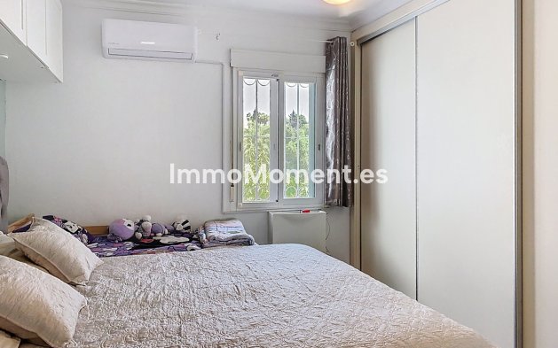 Wiederverkauf - Freistehende Villa - Estepona  - Estepona Centro