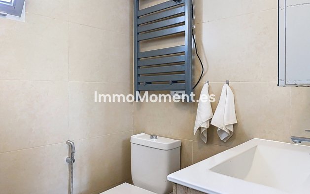 Wiederverkauf - Freistehende Villa - Estepona  - Estepona Centro