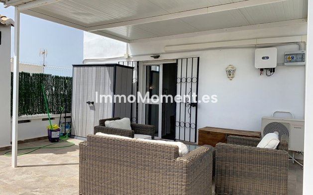 Wiederverkauf - Freistehende Villa - Estepona  - Estepona Centro