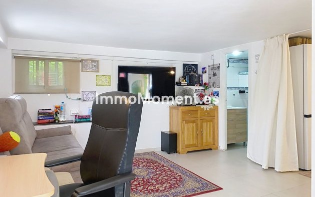Wiederverkauf - Freistehende Villa - Estepona  - Estepona Centro