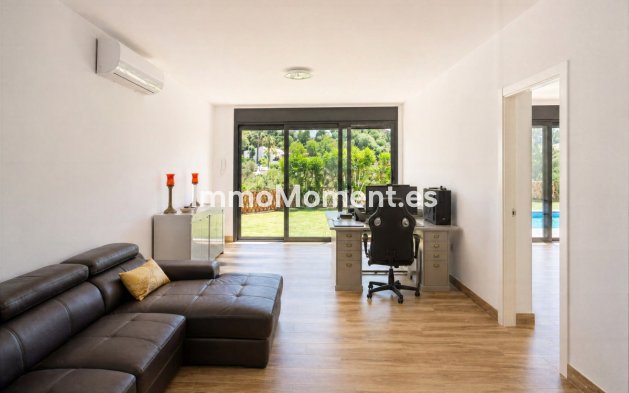 Wiederverkauf - Freistehende Villa - Marbella - El Rosario