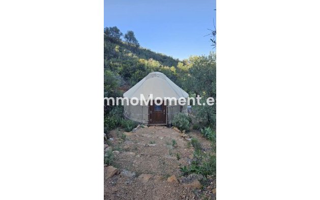 Resale - Country house - Inland  - Almogía