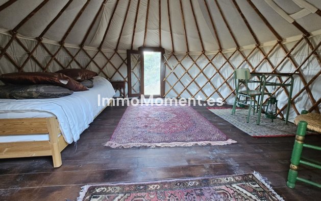Resale - Country house - Inland  - Almogía