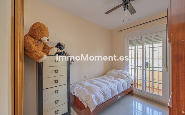 Resale - Detached villa - Inland  - Alhaurín de la Torre