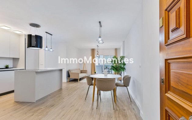 Resale - Apartment - Fuengirola - Fuengirola Centro