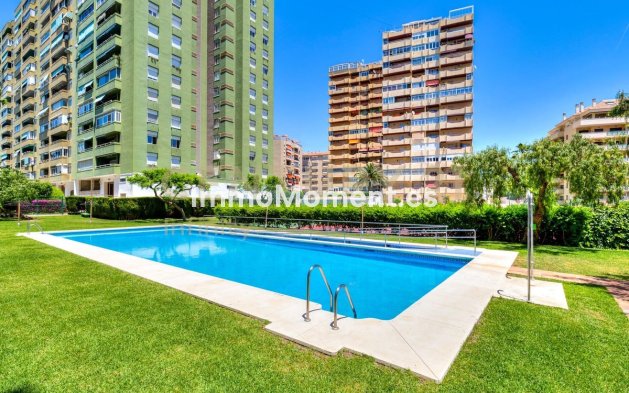 Resale - Apartment - Fuengirola - Fuengirola Centro