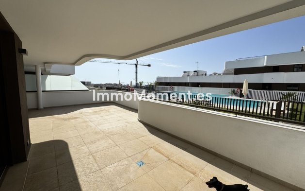 Revente - Appartement - Estepona  - Estepona Centro