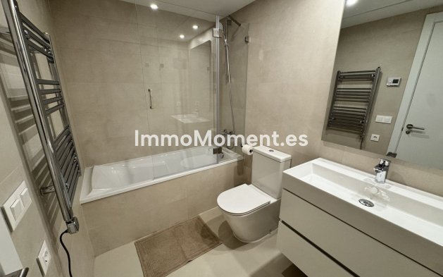 Revente - Appartement - Estepona  - Estepona Centro