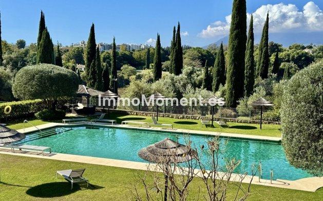 Reventa - Apartamento - Málaga - Benahavís