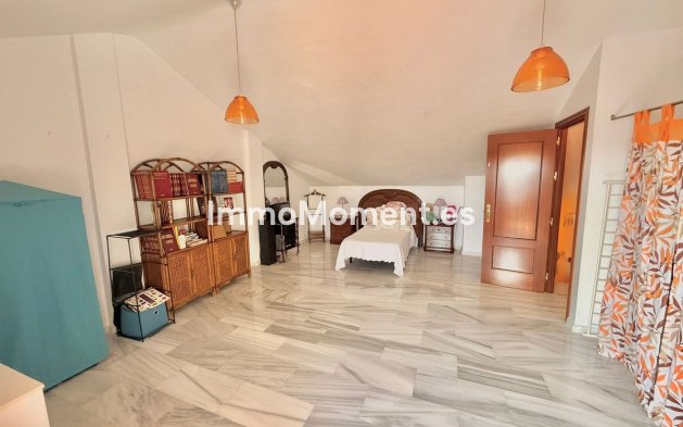Resale - Detached villa - Fuengirola - Torreblanca
