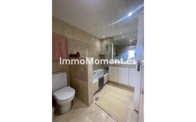Revente - Appartement - Estepona  - Estepona Centro