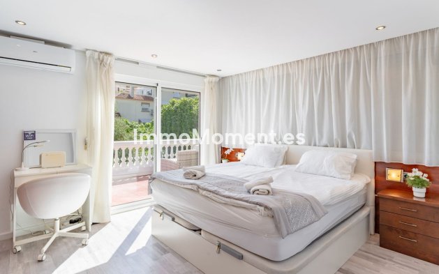 Revente - Appartement - Torremolinos - La Carihuela