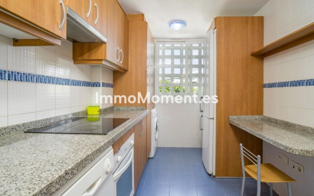 Wiederverkauf - Wohnung - Estepona  - Selwo