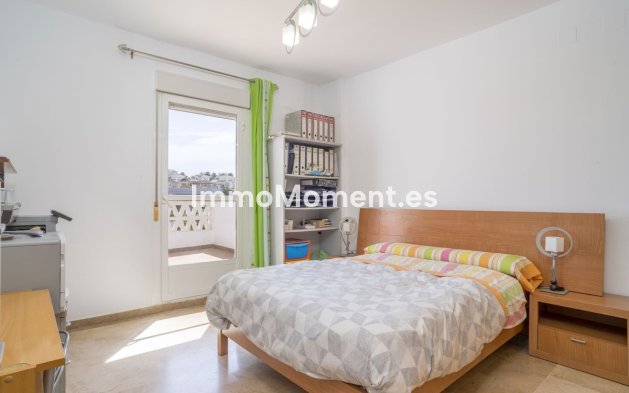 Wiederverkauf - Wohnung - Estepona  - Selwo