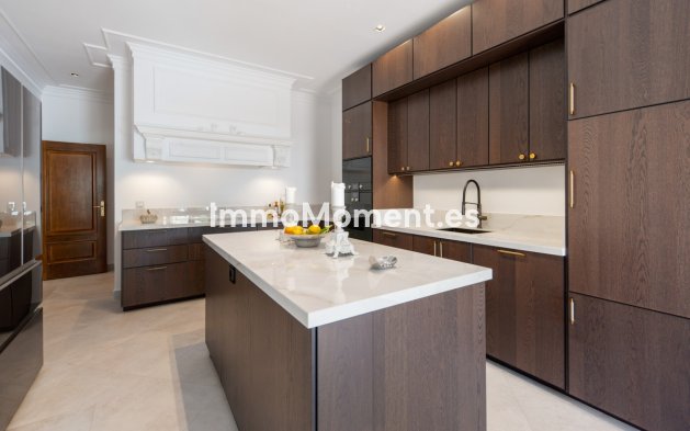 Resale - Detached villa - Benahavís - El Madroñal