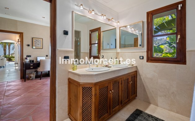 Resale - Detached villa - Benahavís - El Madroñal