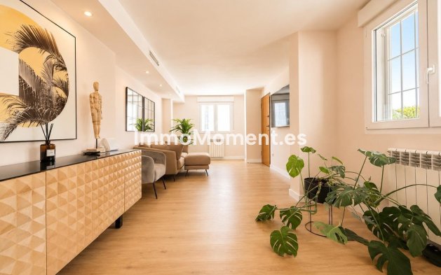 Bestaande woning - Vrijstaande villa - Orihuela - Campoamor