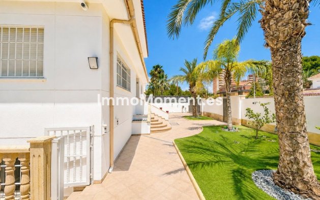 Bestaande woning - Vrijstaande villa - Orihuela - Campoamor