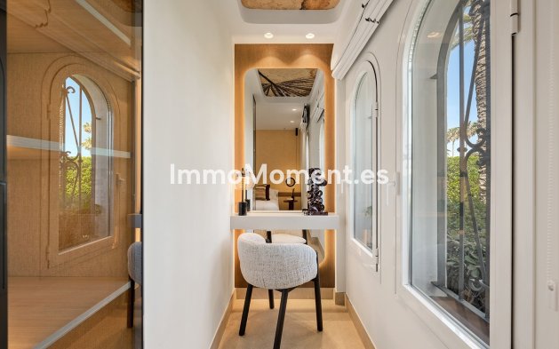 Bestaande woning - Appartement - Estepona  - Estepona