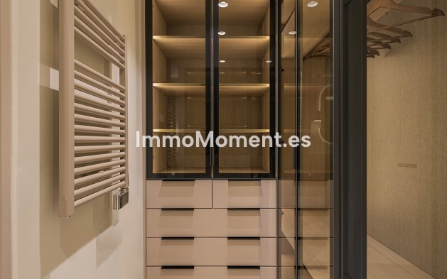 Bestaande woning - Appartement - Estepona  - Estepona