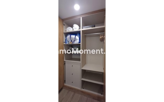 Resale - Apartment - Villajoyosa - Villajoyosa Centro