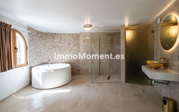 Resale - Detached villa - Altea - Altea Centro
